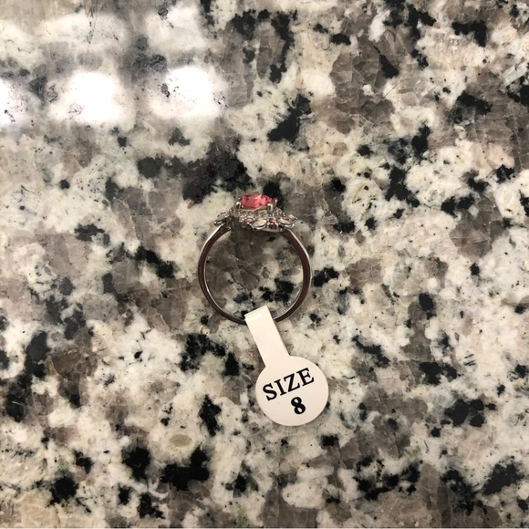 NWT Fragrant Jewels Stunning Ring - Picture 4 of 4